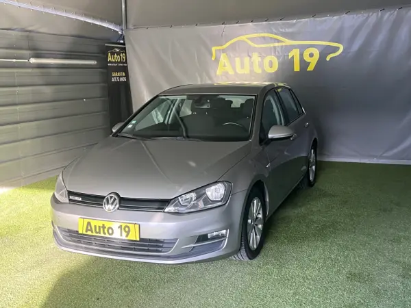 Volkswagen Golf 1.6 TDi Highline 2