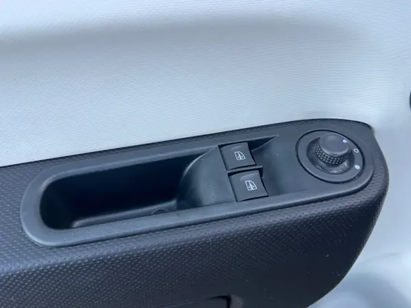 Renault Twingo 1.0 SCe Dynamique 14