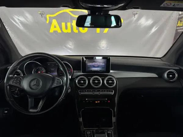 Mercedes-Benz GLC 220 d 4Matic 8