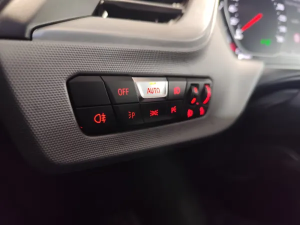 BMW 116 d Corporate Edition Auto 16