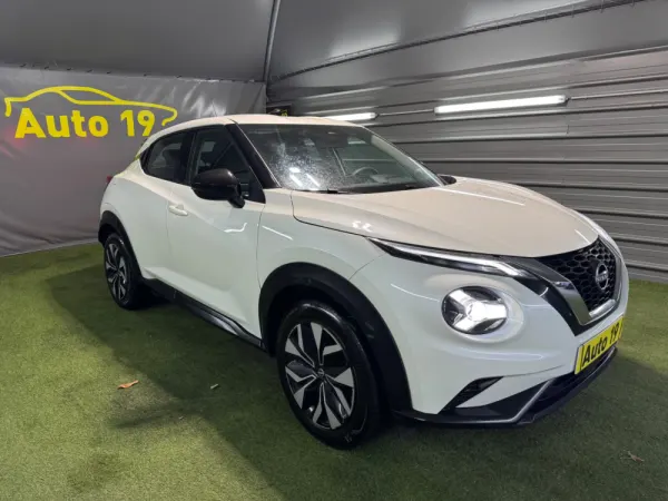 Nissan Juke 1.0 DIG-T N-Connecta NAV. 3