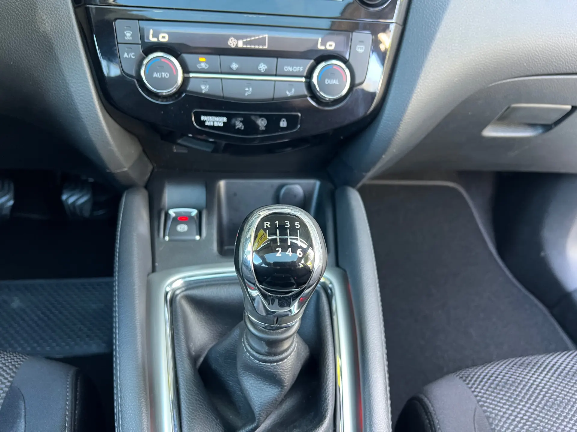 Nissan Qashqai 1.2 DIG-T Tekna Bose 21