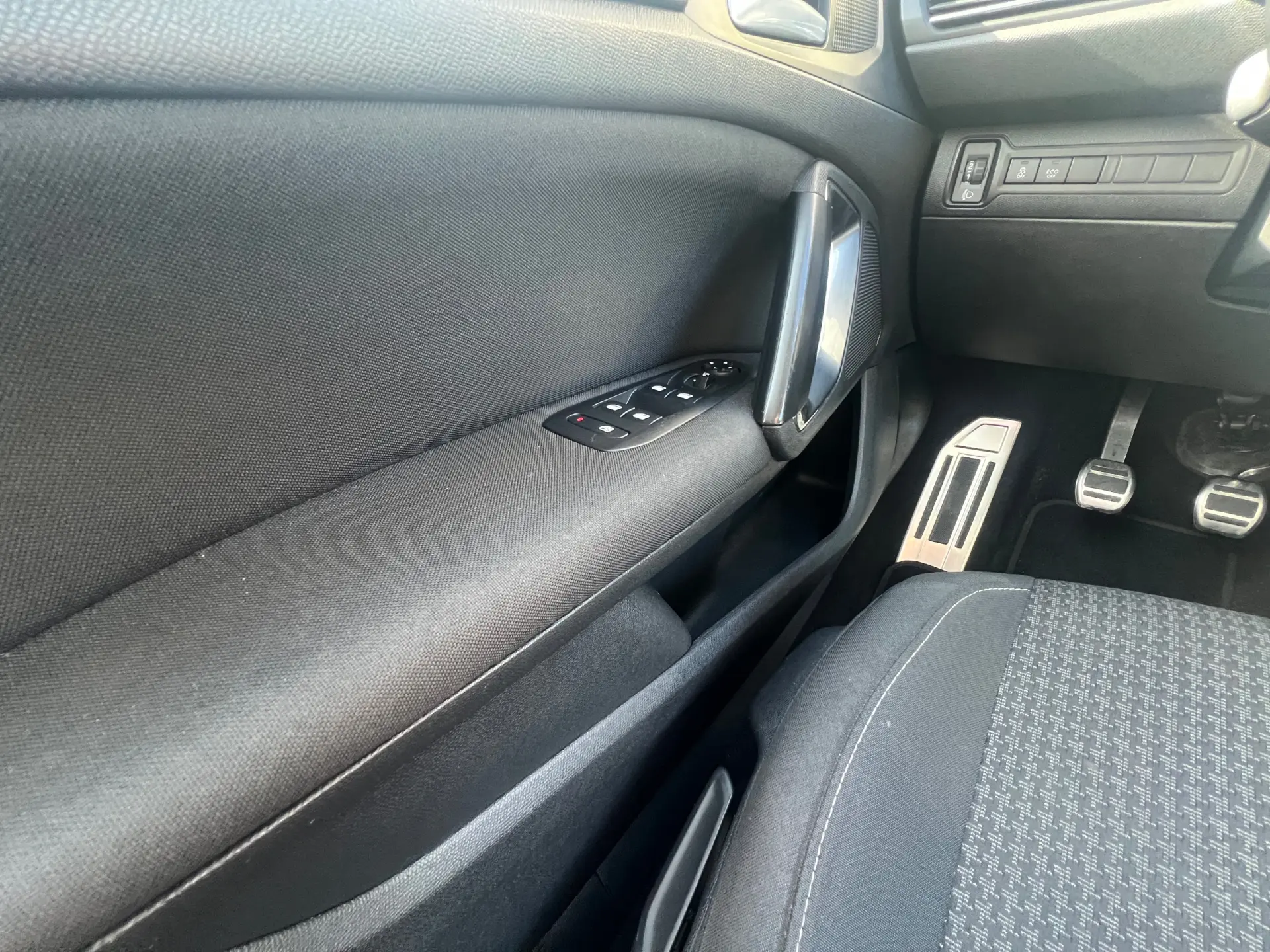 Peugeot 308 PureTech 110 Stop & Start Allure 21