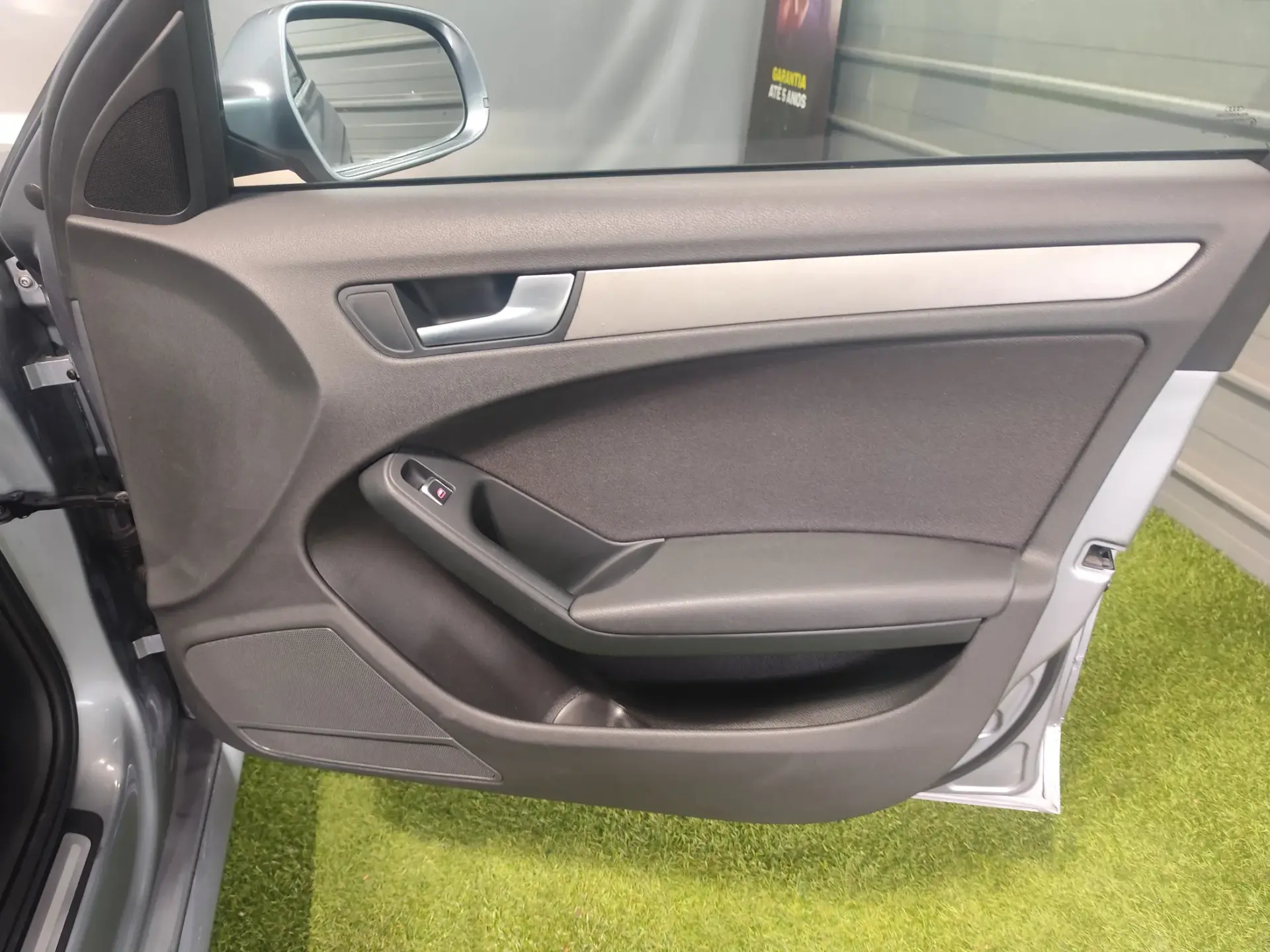 Audi A4 Avant 2.0 TDI multitronic Advance 31