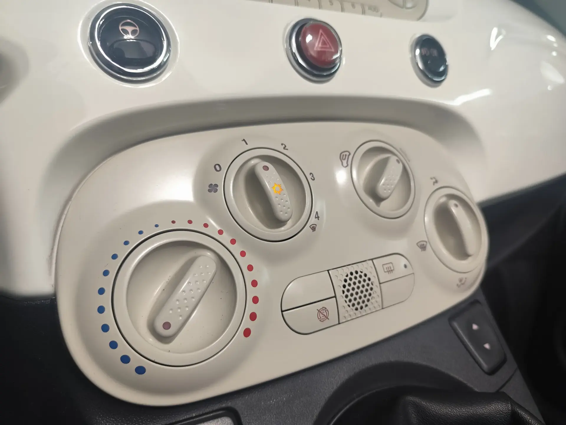 Fiat 500C 1.2 Lounge 18