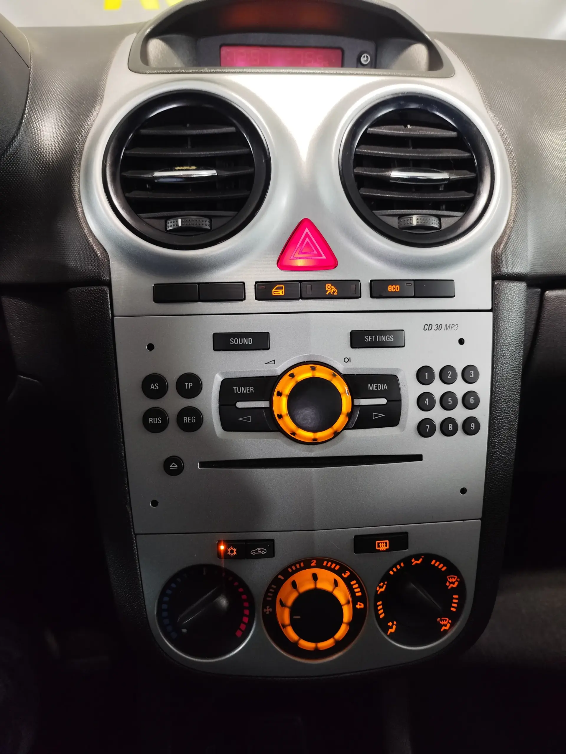 Opel Corsa 1.3 CDTi Dynamic 13