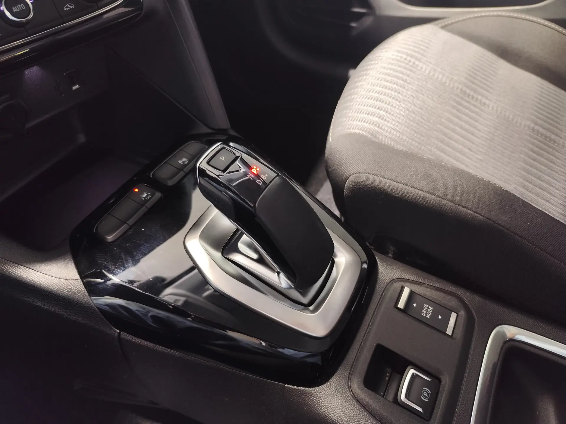 Opel Corsa-e Business 13