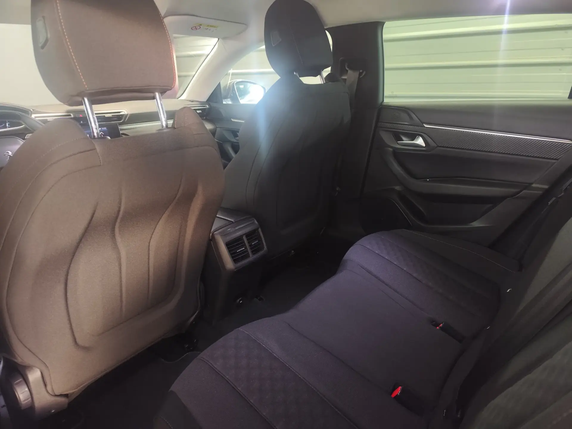 Peugeot 508 SW 1.5 BlueHDi Business Line 31