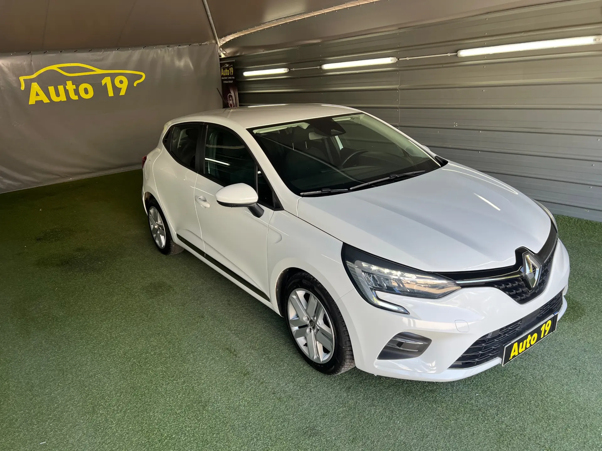 Renault Clio 1.0 TCe Exclusive 5