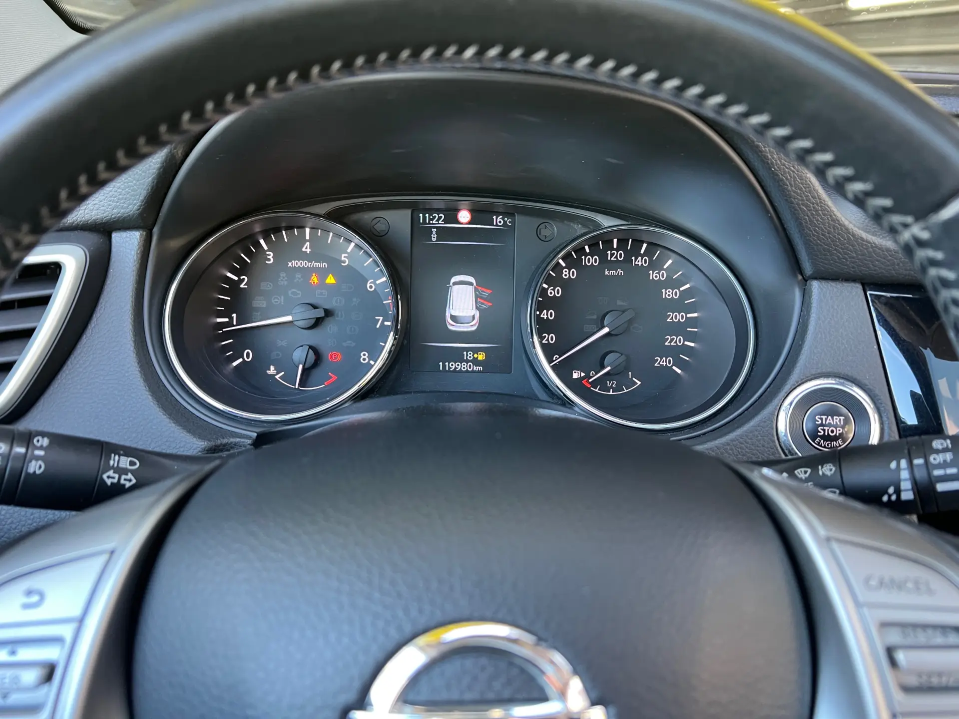 Nissan Qashqai 1.2 DIG-T Tekna Bose 14