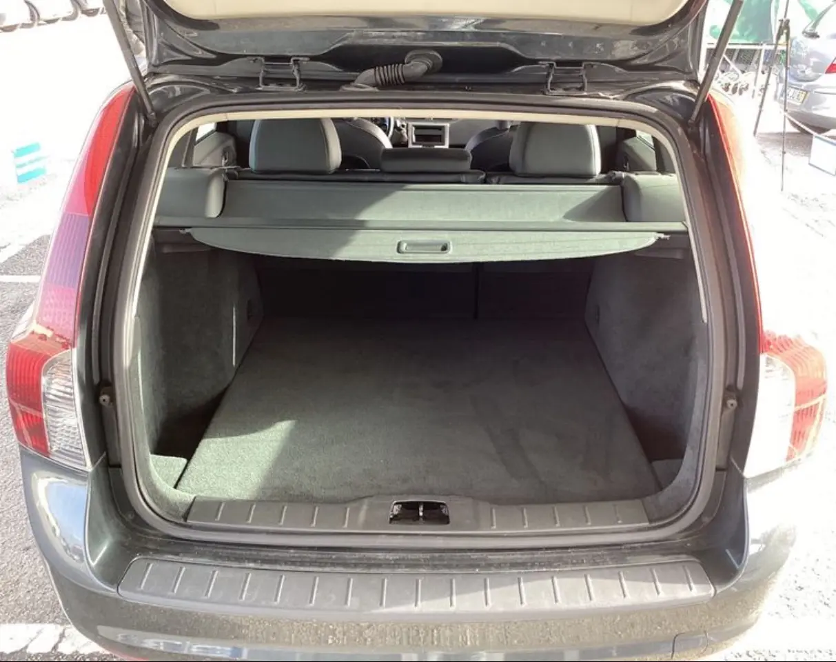 Volvo V50 1.6 D Drive Momentum Start/Stop 10