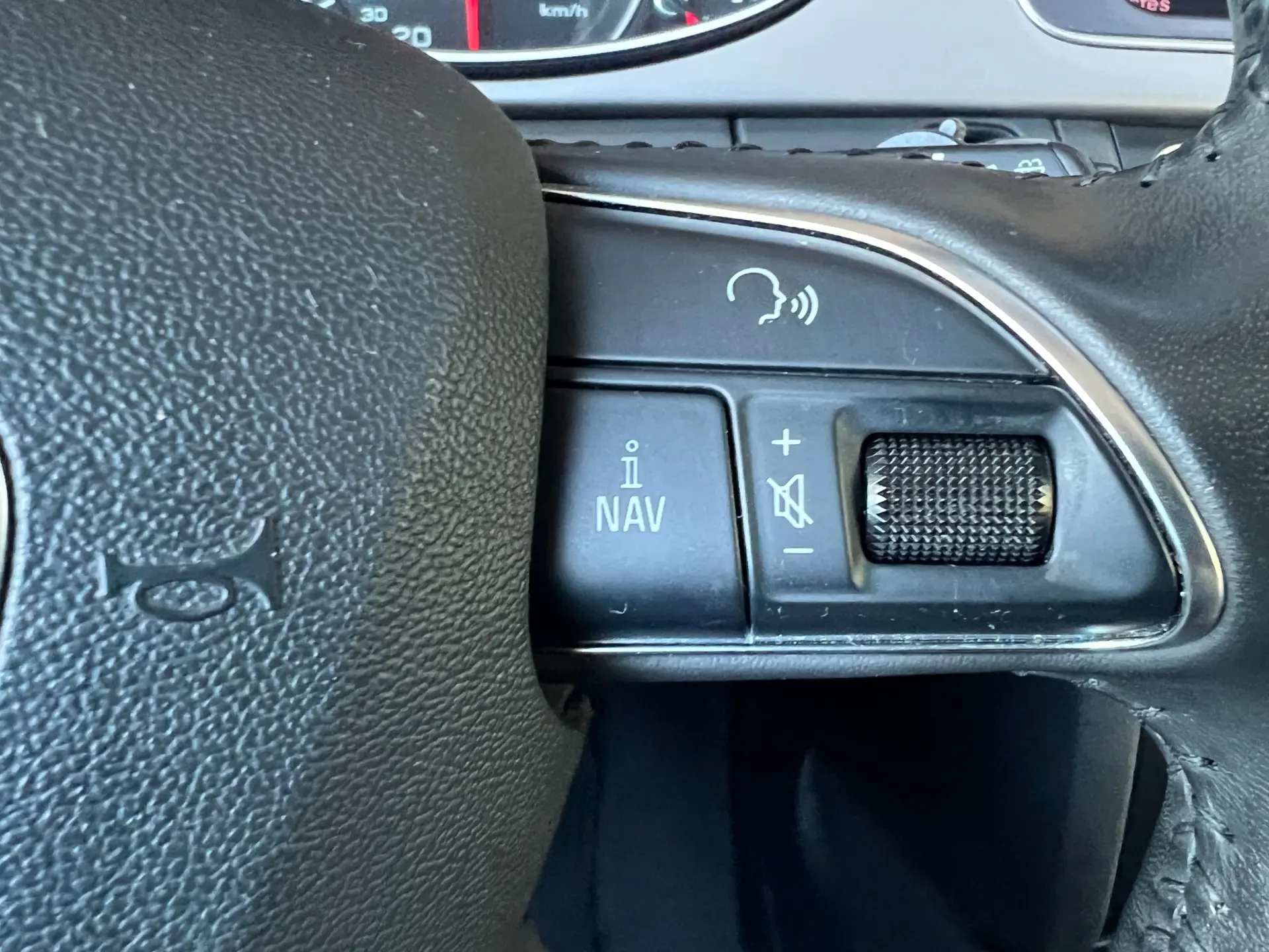 Audi A4 Avant 2.0 TDI Business Line Advance 11