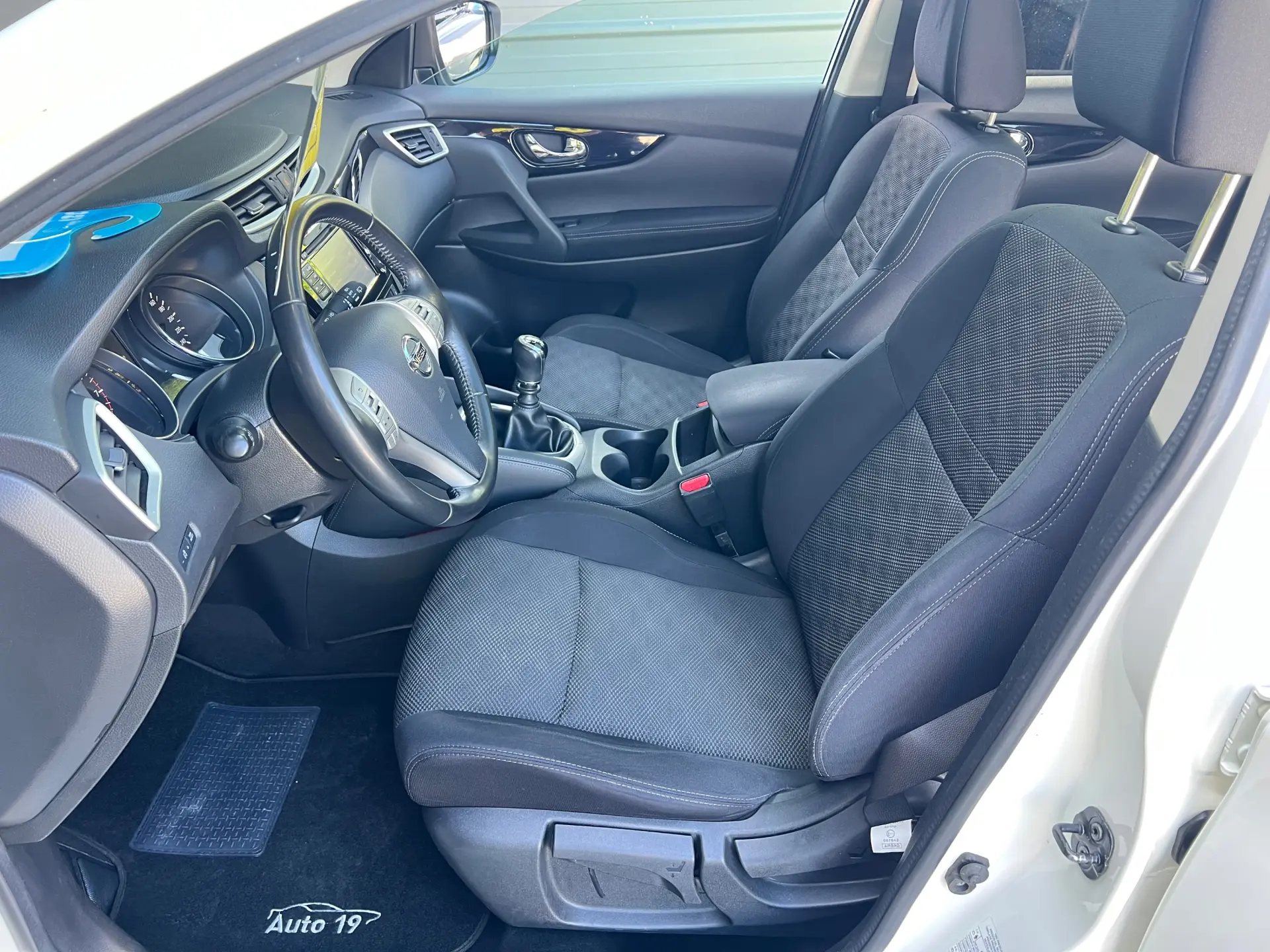 Nissan Qashqai 1.2 DIG-T Tekna Bose 12