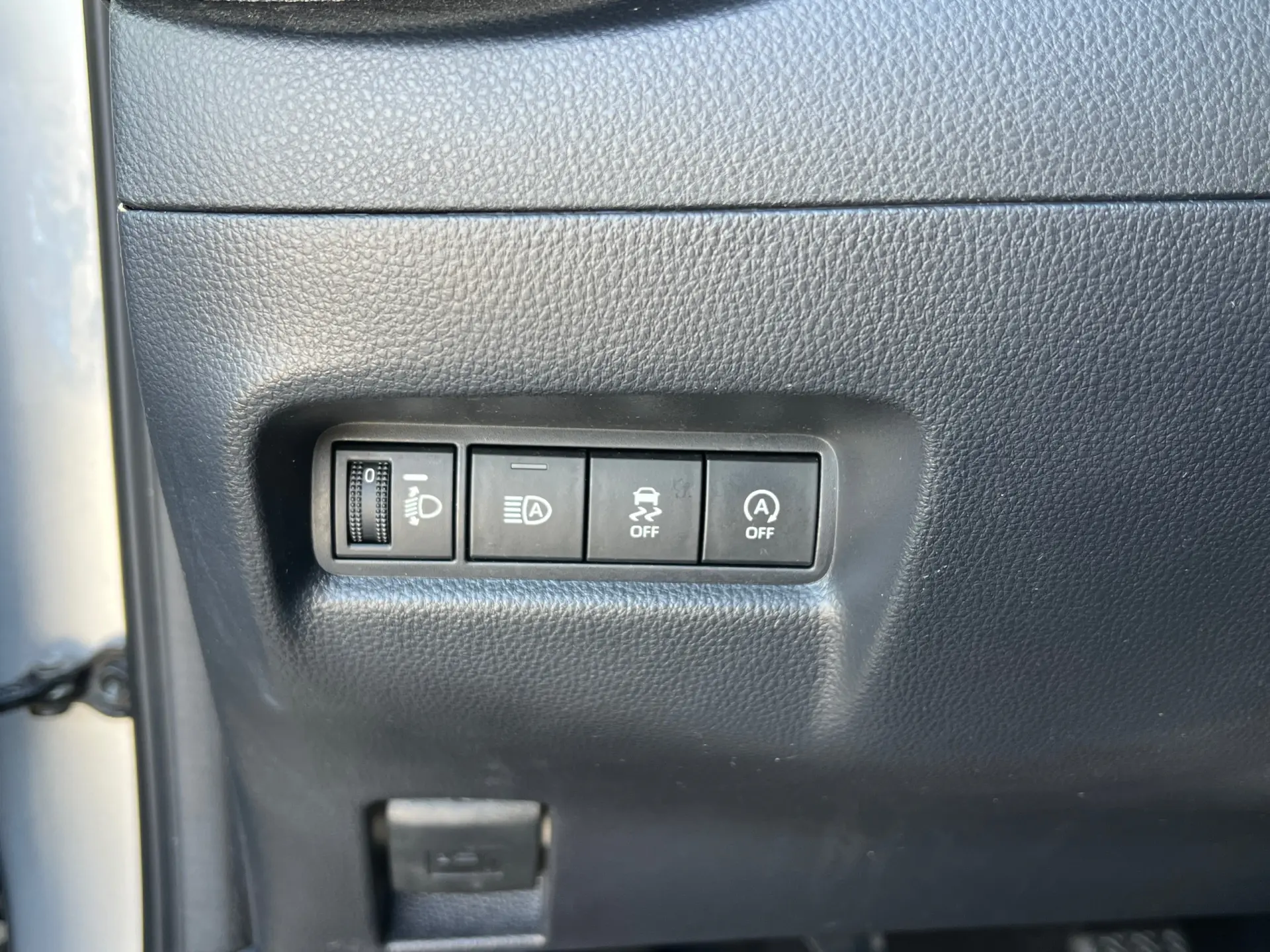 Toyota Aygo X 1.0 Play 13