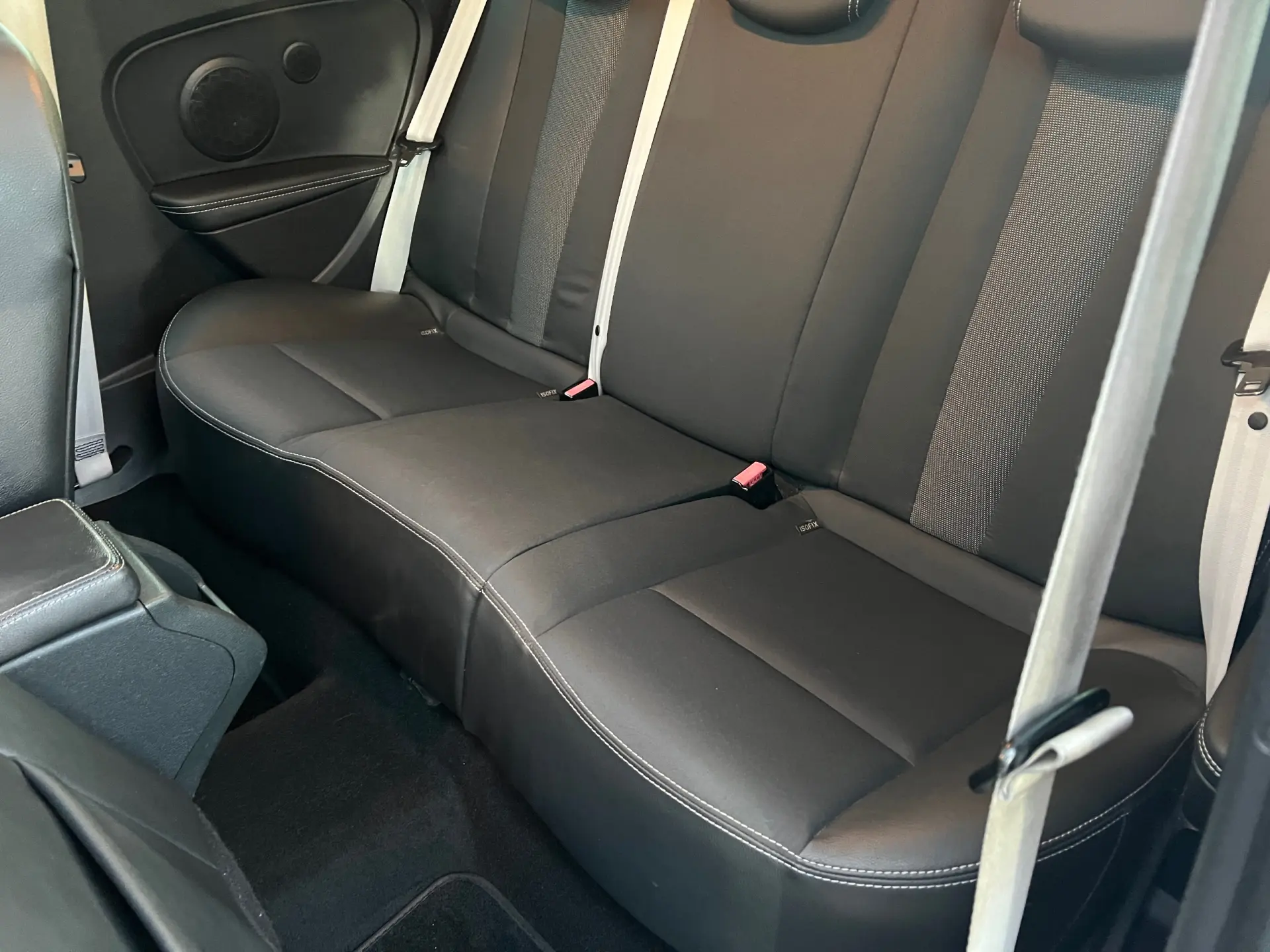 Renault Mégane Coupe 1.5 dCi Bose Edition SS 27