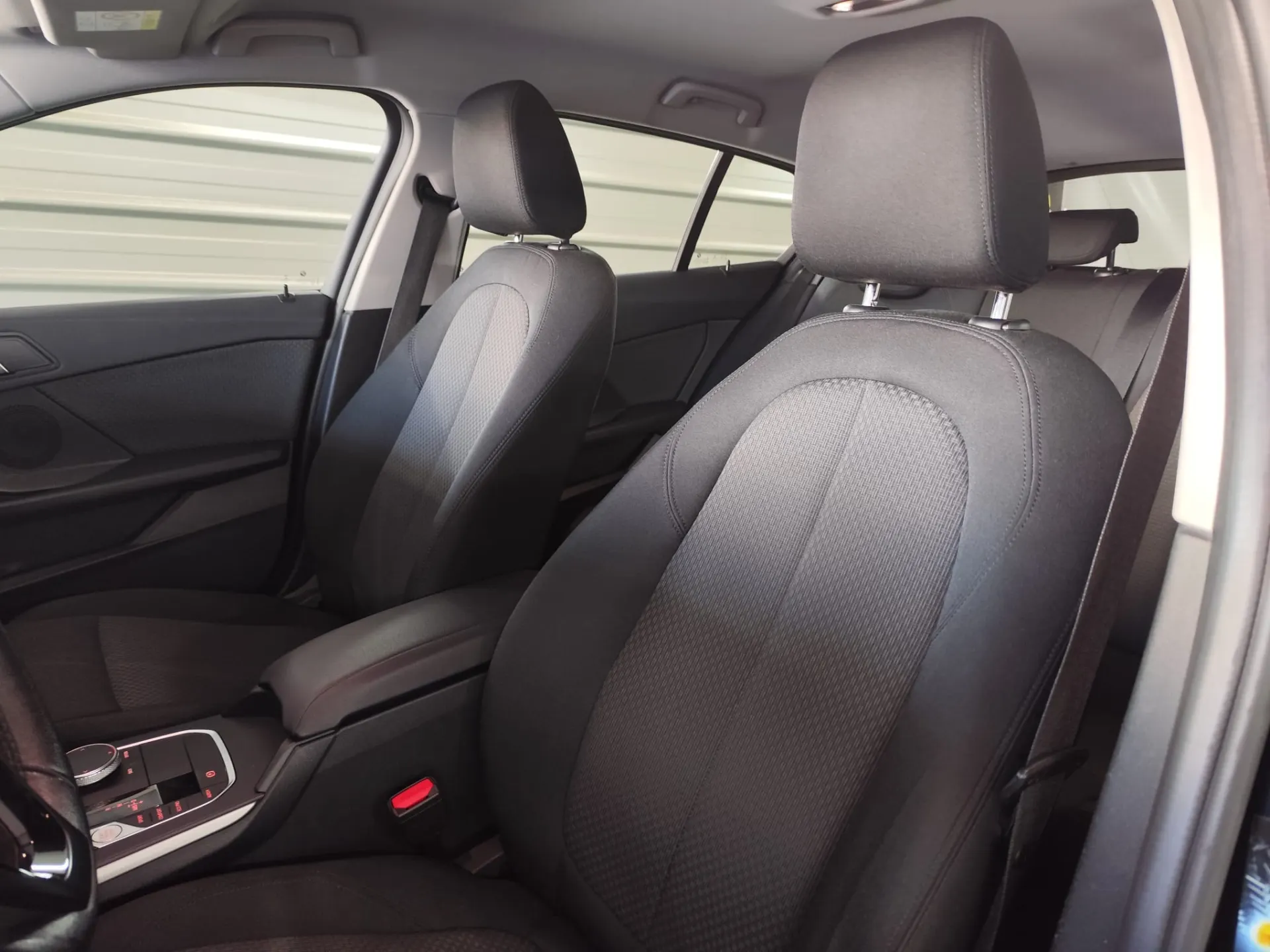 BMW 116 d Corporate Edition Auto 22