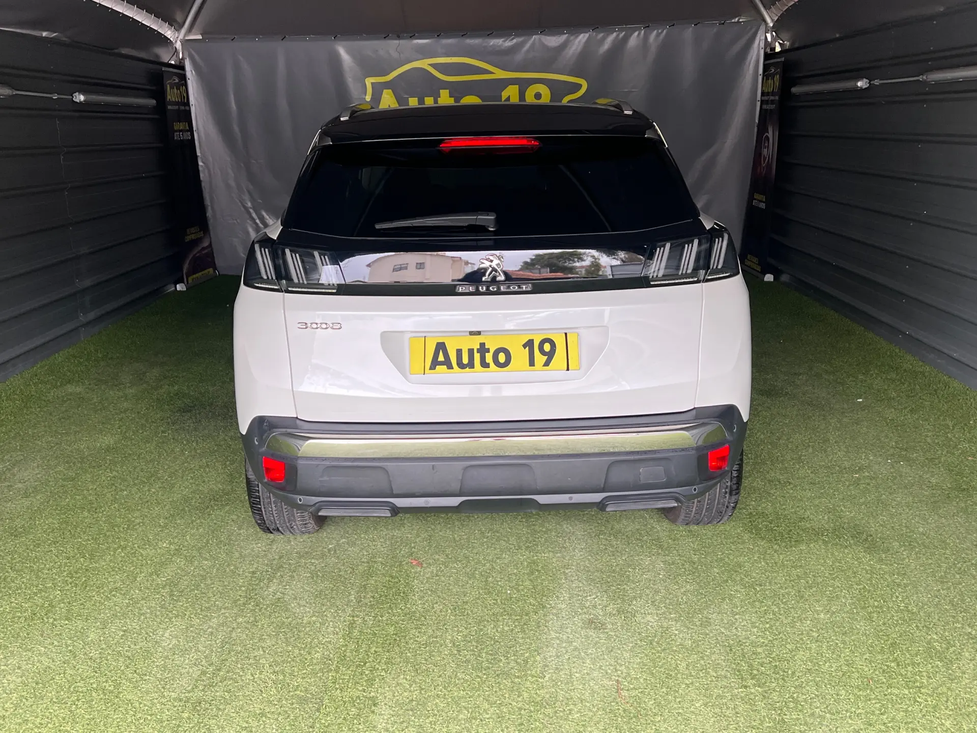 Peugeot 3008 1.2 PureTech Allure Pack EAT8 4