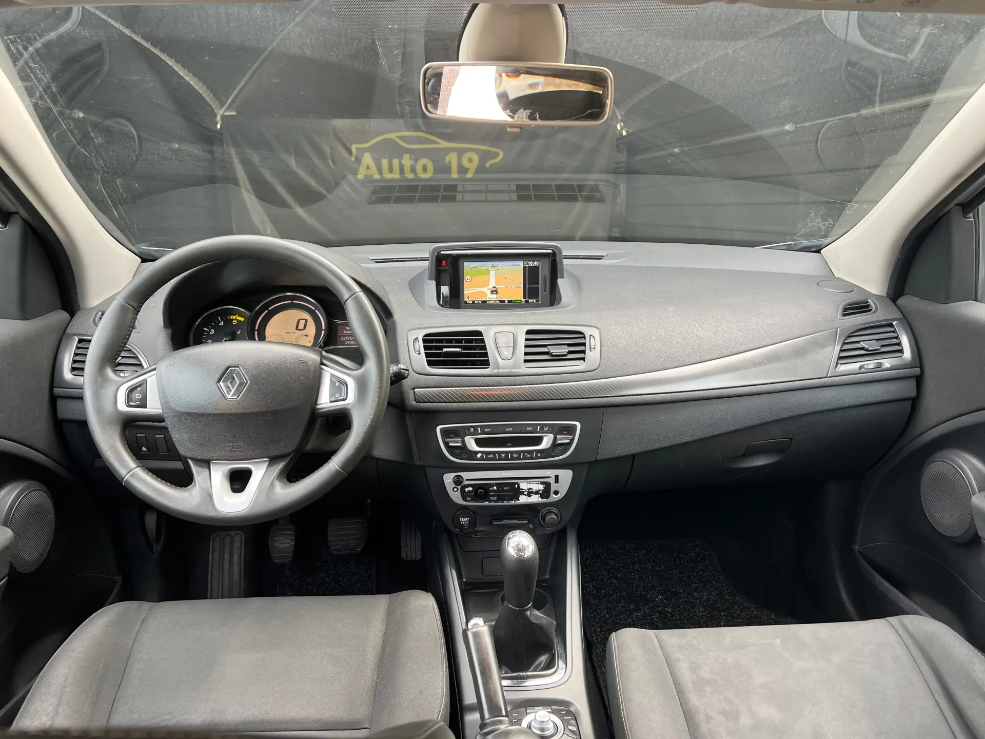 Renault Mégane Sport Tourer ENERGY dCi 110 EXPERIENCE 8