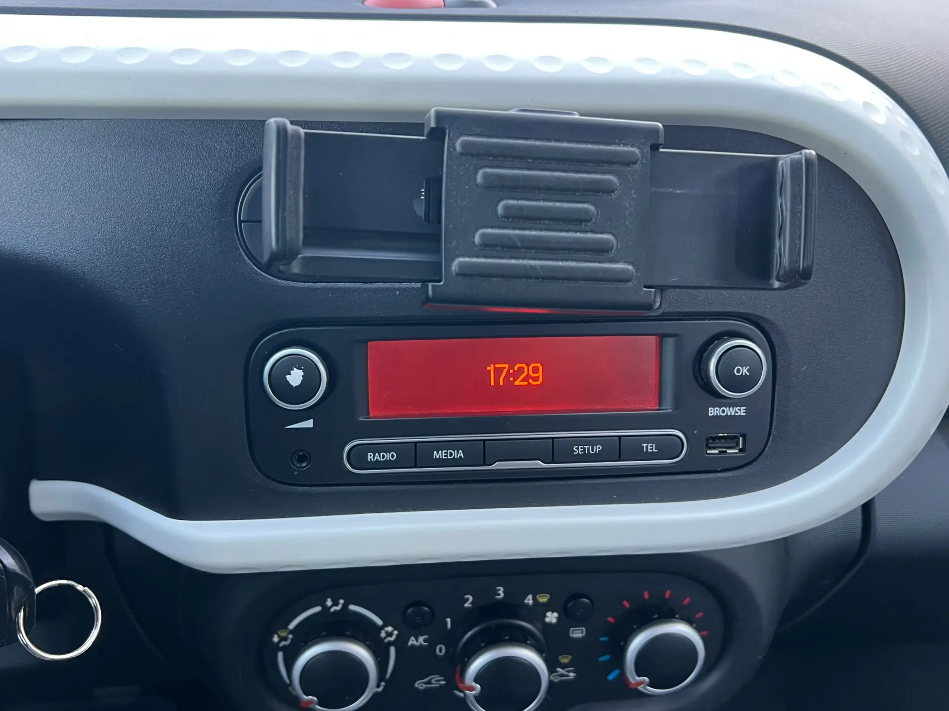 Renault Twingo 1.0 SCe Dynamique 21