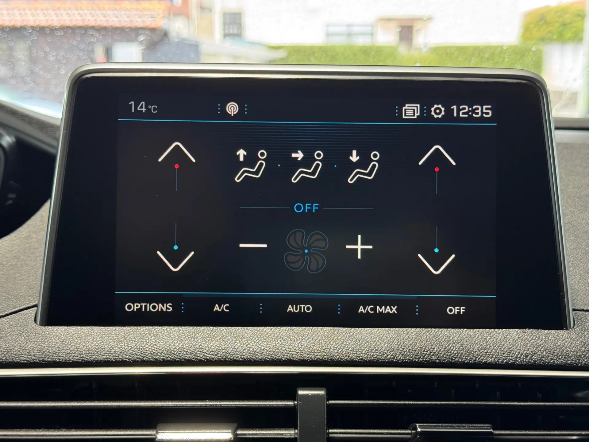 Peugeot 3008 PureTech 130 Stop & Start GPF Allure 18