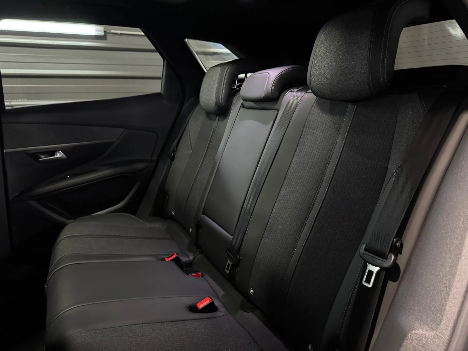 Peugeot 3008 1.2 PureTech GT 29