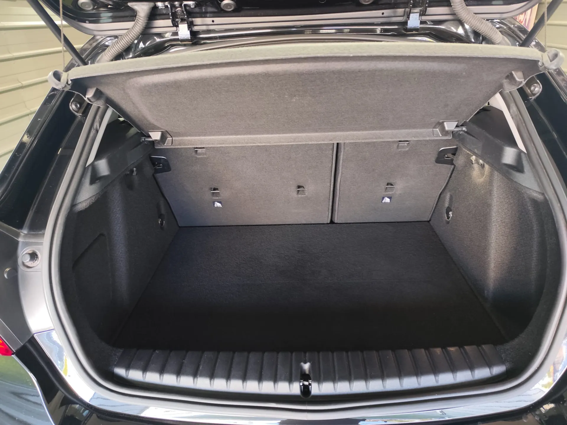 BMW 116 d Corporate Edition Auto 26