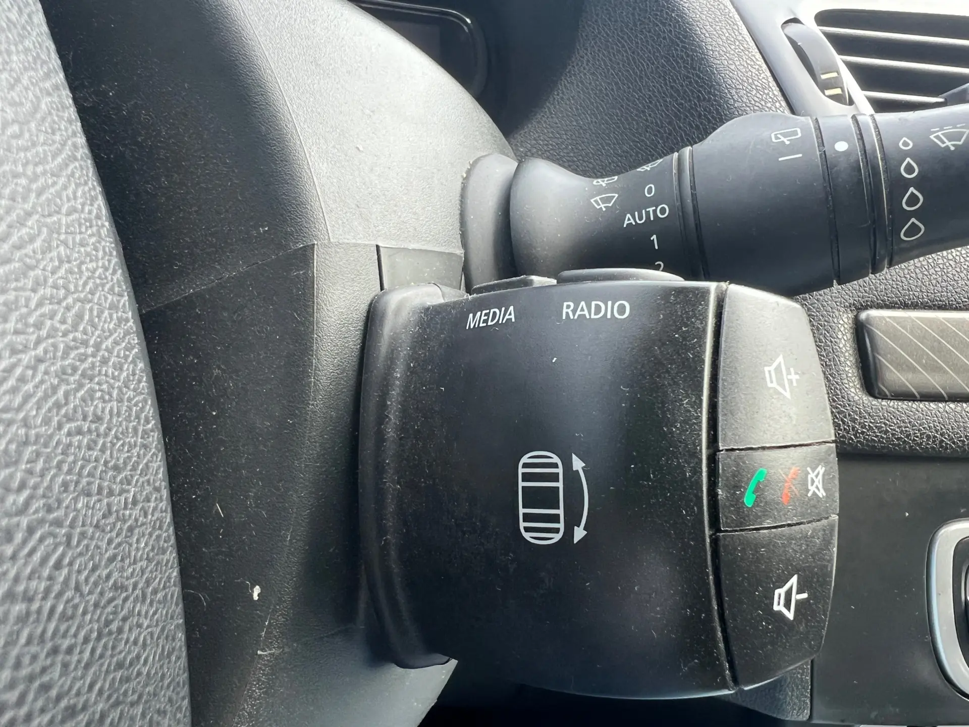 Renault Mégane Sport Tourer ENERGY dCi 110 EXPERIENCE 14