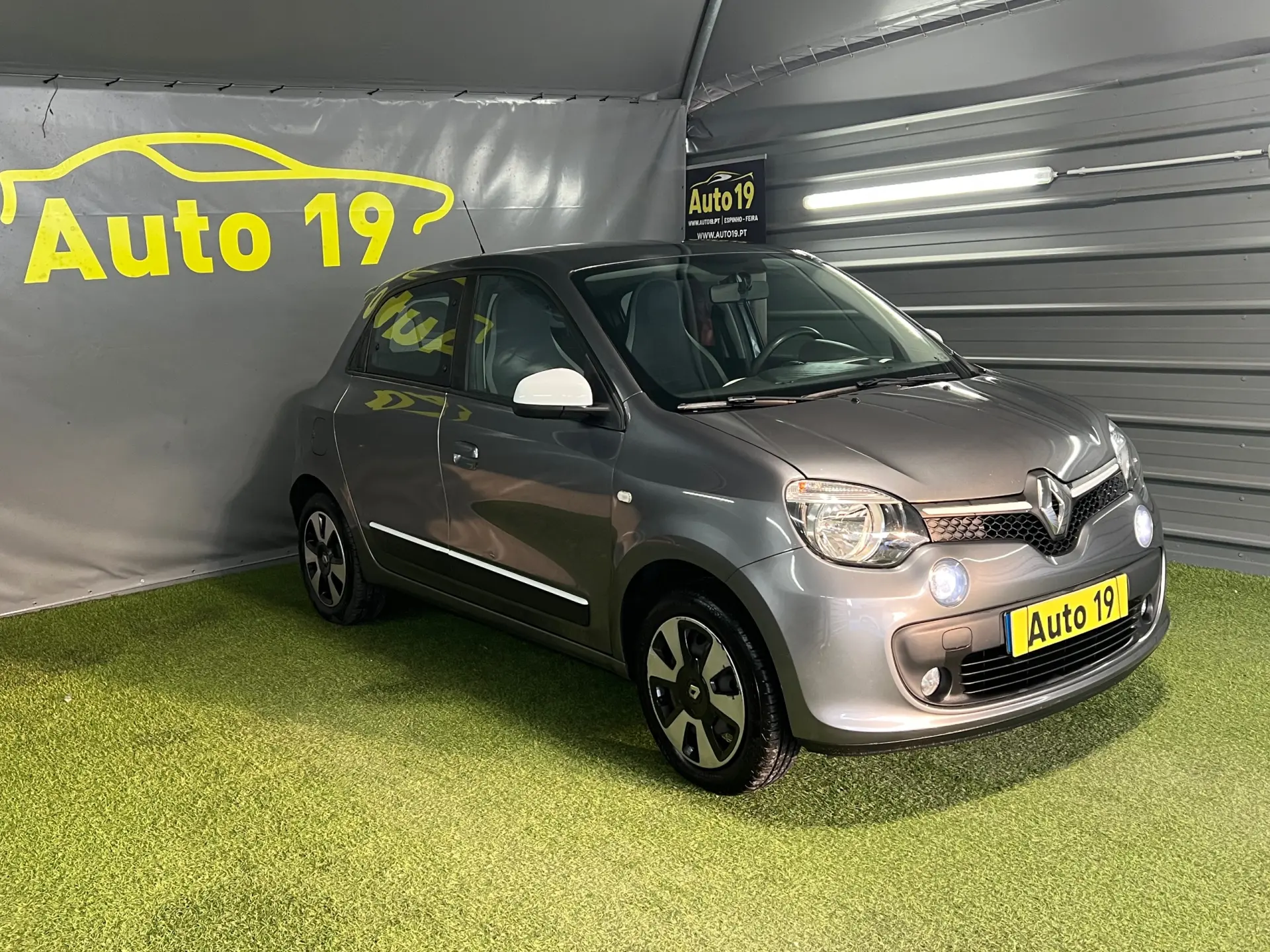 Renault Twingo 1.0 SCe Dynamique 1