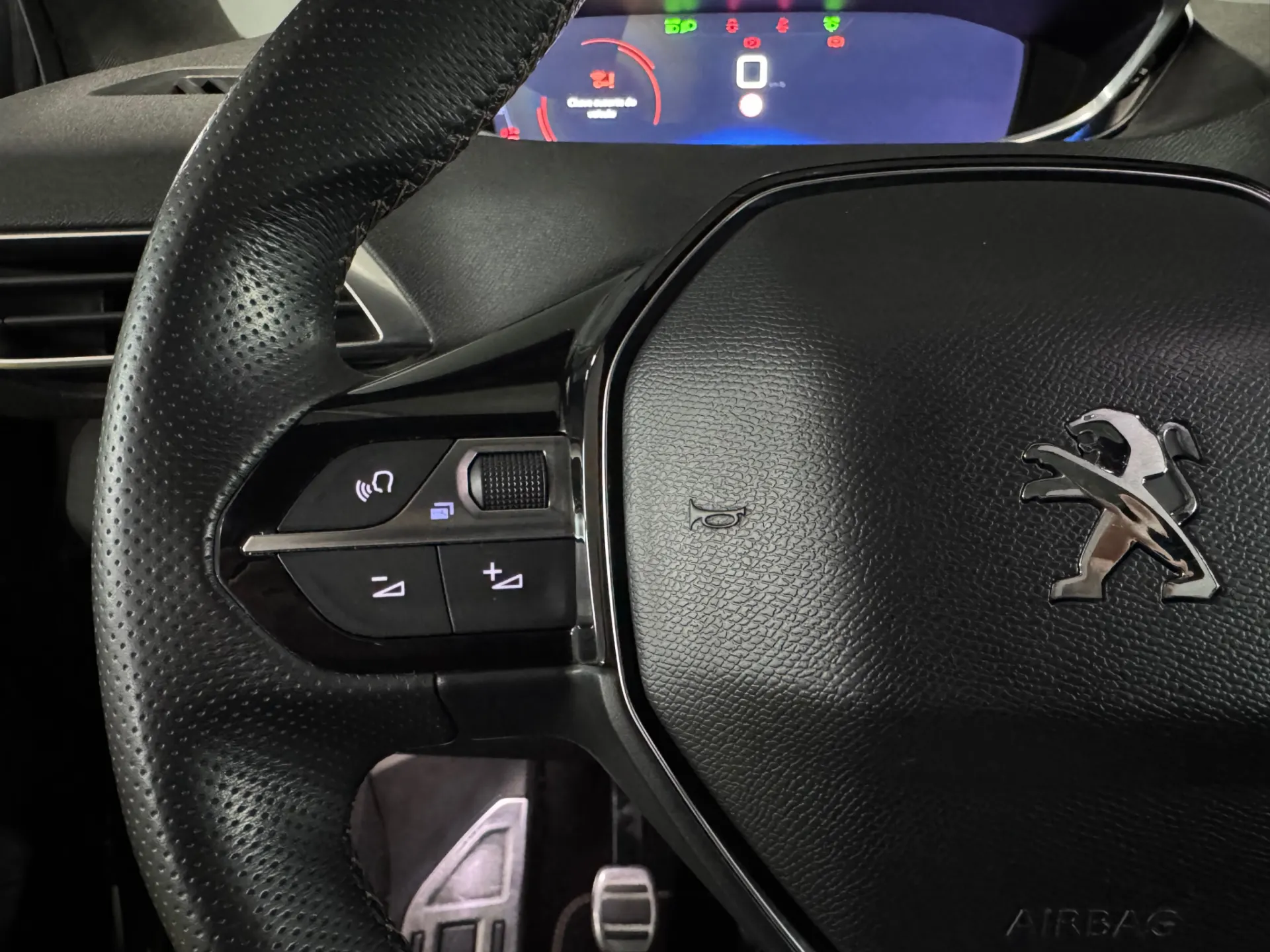 Peugeot 3008 1.2 PureTech GT 11