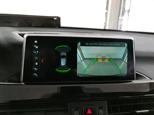 BMW X1 16 d sDrive Auto Line Sport 14