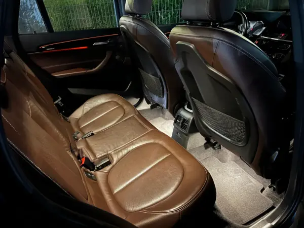 BMW X1 16 d sDrive Auto Line Sport 18