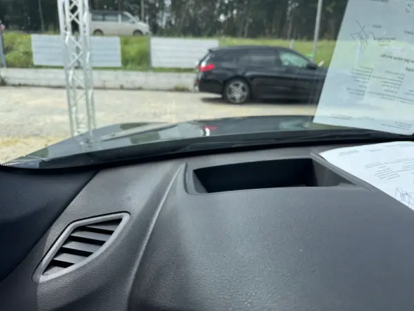 BMW X1 16 d sDrive Auto Line Sport 36