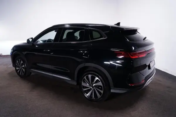 BYD Seal U 87 kWh design 23