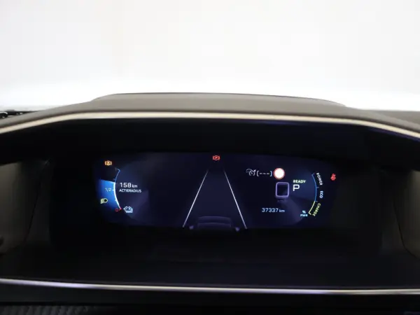Peugeot e-2008 50 kWh Allure Pack 24