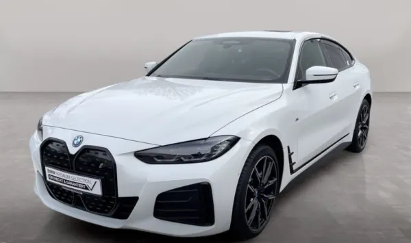 BMW i4 eDrive40 Pack Desportivo M 3
