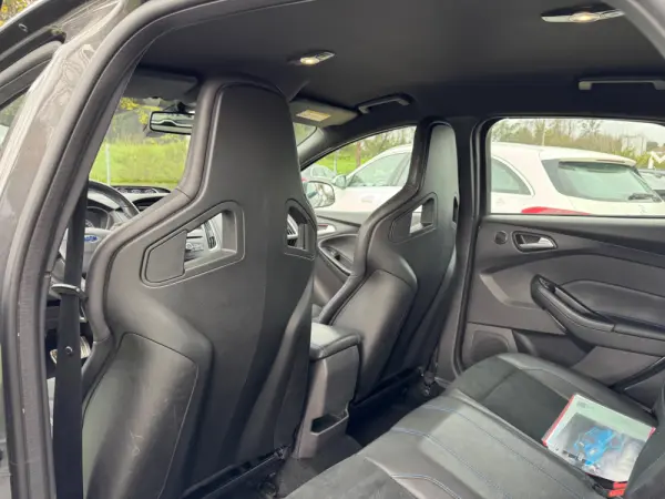 Ford Focus 2.3 EcoBoost RS Pack Performance 16
