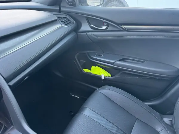 Honda Civic 1.0 i-VTEC Executive Premium 19