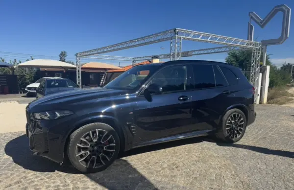 BMW X5 50 e xDrive Edição Desportiva M 2