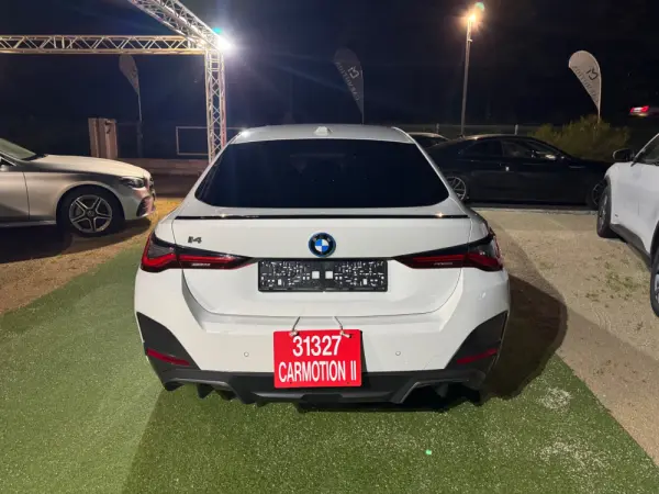 BMW i4 eDrive40 Pack Desportivo M 22