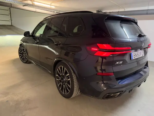 BMW X5 50 e xDrive Edição Desportiva M 29