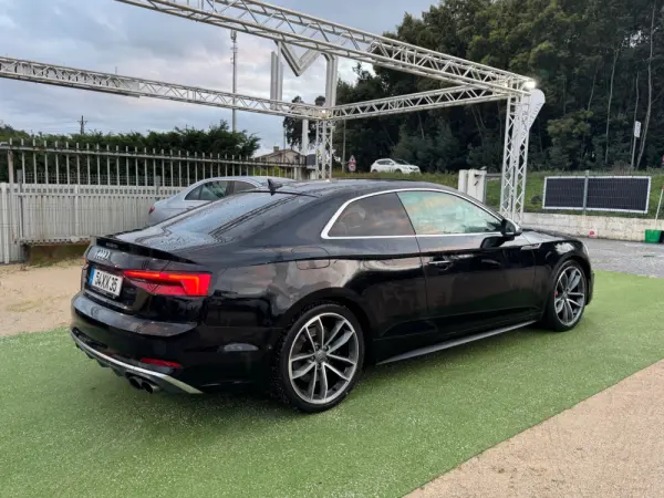 Audi S5 3.0 TFSi quattro S tronic 3