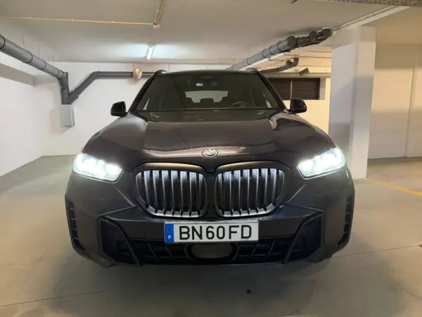 BMW X5 50 e xDrive Edição Desportiva M 18