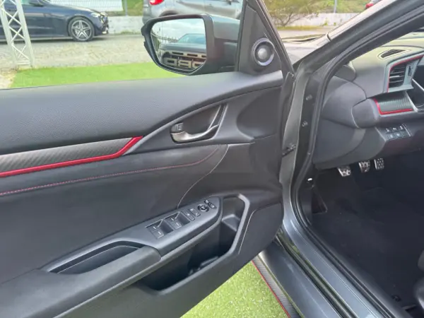 Honda Civic 2.0 i-VTEC Type-R GT 51