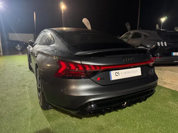 Audi e-tron GT quattro 17