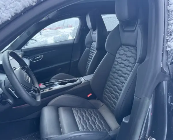 Audi e-tron GT quattro 8