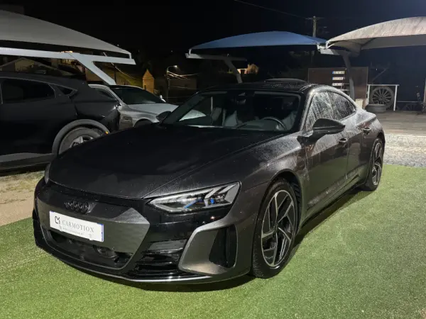 Audi e-tron GT quattro 22