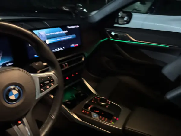 BMW i4 eDrive40 Pack Desportivo M 34