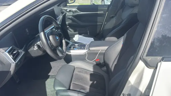 BMW i4 eDrive40 Pack Desportivo M 51