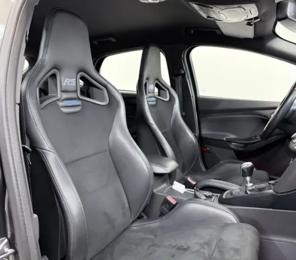 Ford Focus 2.3 EcoBoost RS Pack Performance 4