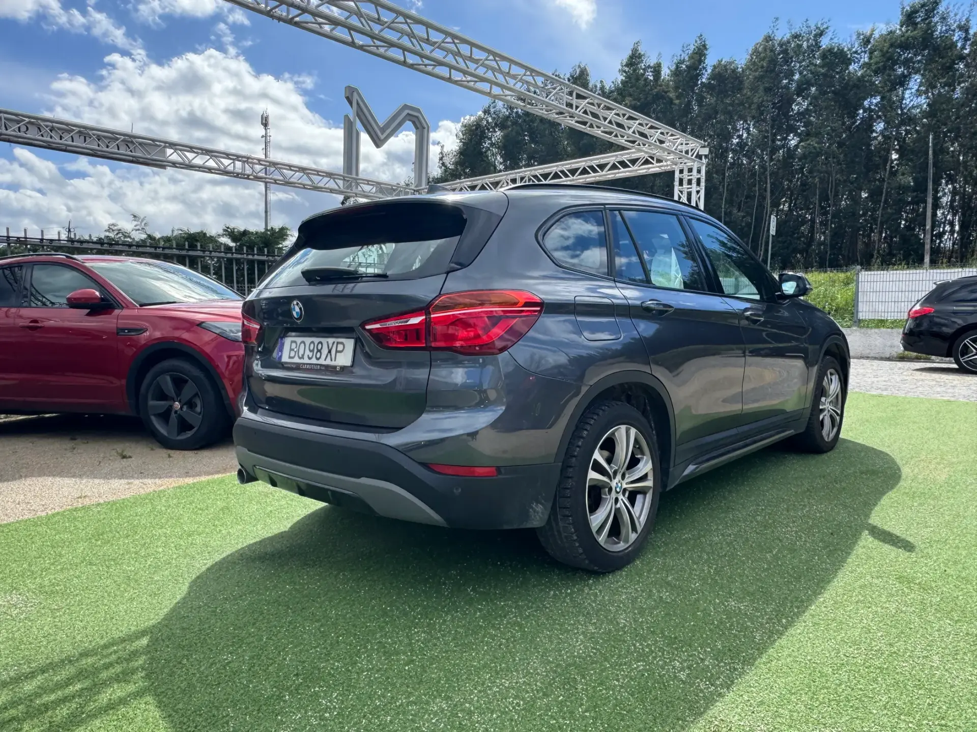 BMW X1 16 d sDrive Auto Line Sport 4